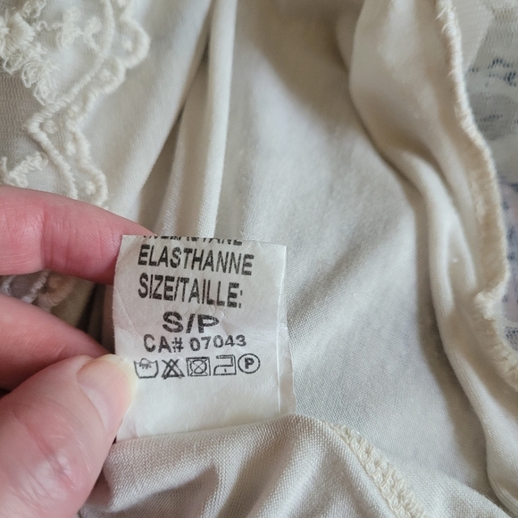 Via Signoria Made In Italy silk sleeveless blouse size small - Picture 15 of 15